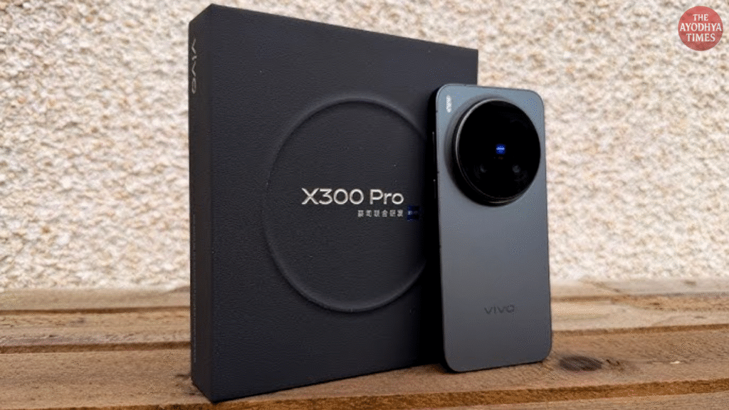 Vivo X300 series image